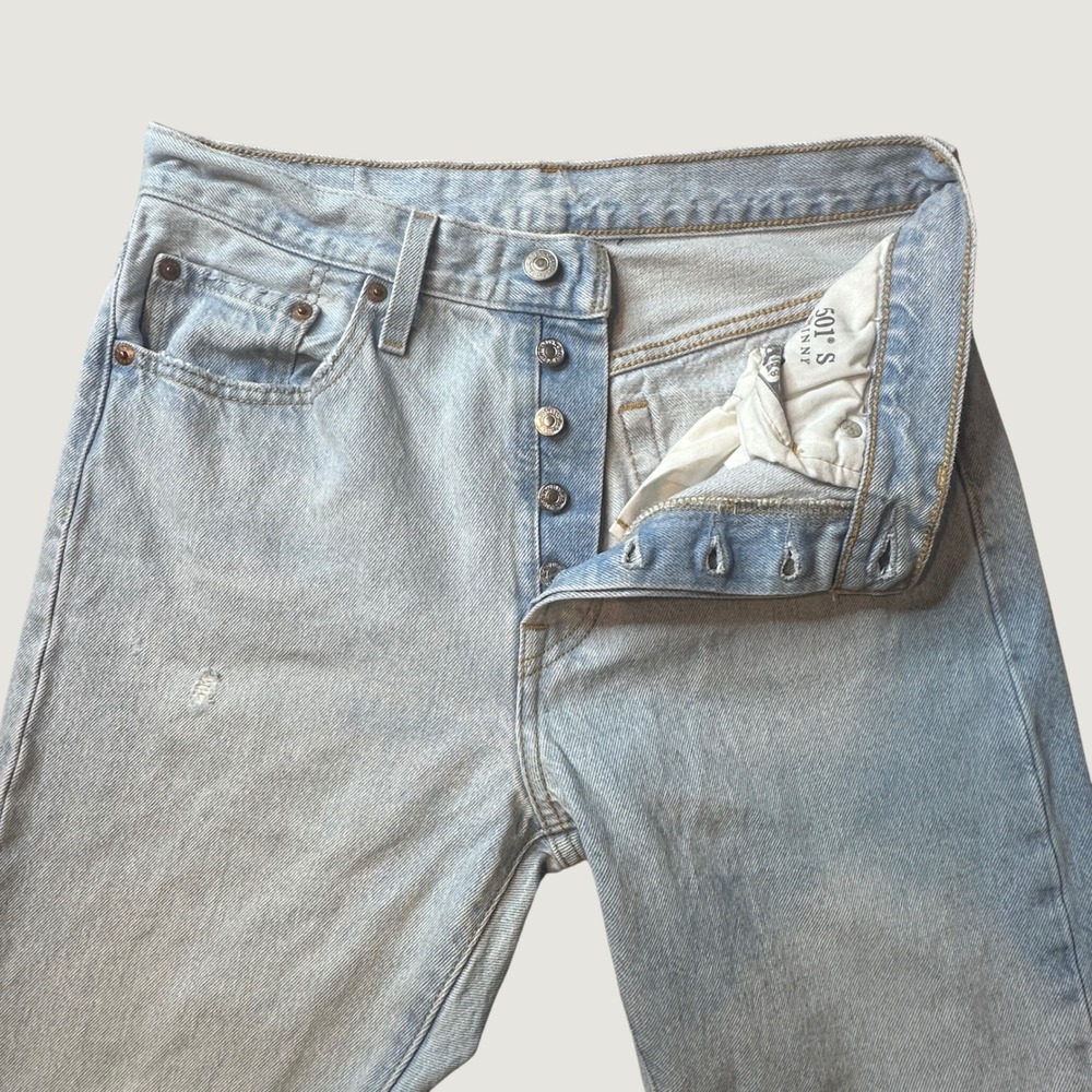 Levi's 501 Jeans Womens 28 S Skinny Light Wash Distressed Button Fly Denim